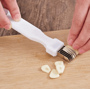 Creative Onion Cutter